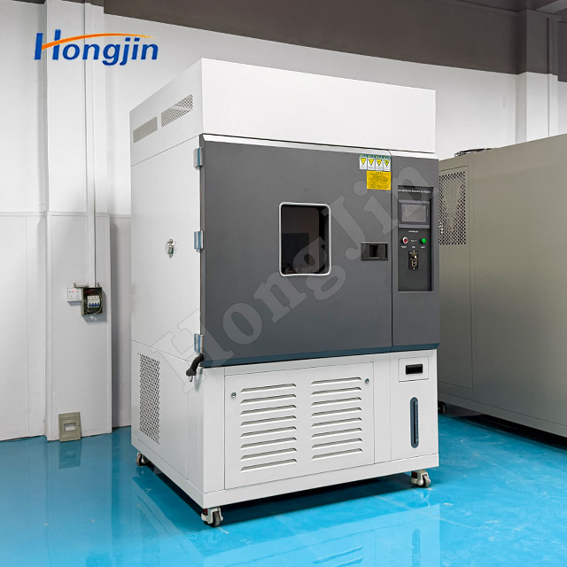 Tủ lão hóa gia tốc đèn xenon