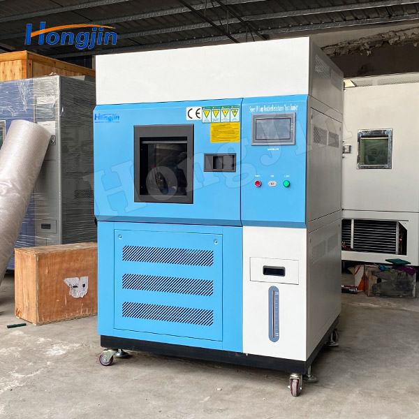 Tủ lão hóa siêu tia cực tím