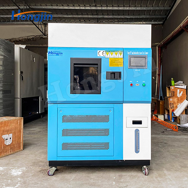 Tủ lão hóa siêu tia cực tím