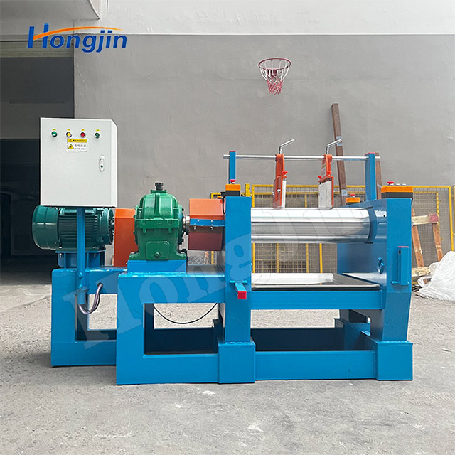 Máy luyện hai trục hở cao su