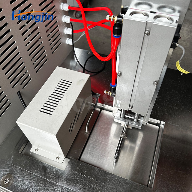 Máy thử độ giòn nhiệt độ thấp cao su